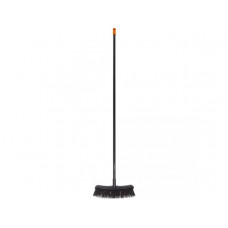 Метла большая Solid FISKARS