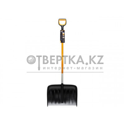 Лопата снеговая c изогнутой ручкой X-serie FISKARS 1057186