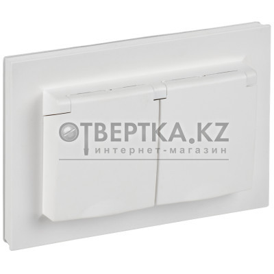 BRITE Розетка 2-местная с заземлением с защитными шторками и крышкой 16А в сборе IP44 РСбш12-3-44-БрАБ арктический белый IEK BR-R26-16-44-K91-F