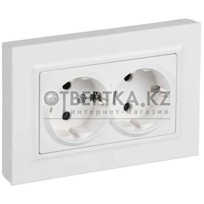 BRITE Розетка 2-местная с заземлением с защитными шторками плоская 16А в сборе РСшПл12-3-БрАБ арктический белый IEK BR-R28-16-K91-F